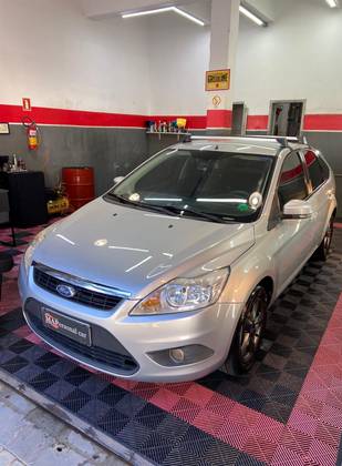 FORD FOCUS 1.6 GLX 16V FLEX 4P MANUAL